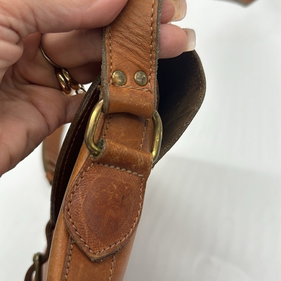 Eddie Bauer Brown Vintage Leather Crossbody Bag MCB6724R - Picture 7 of 16